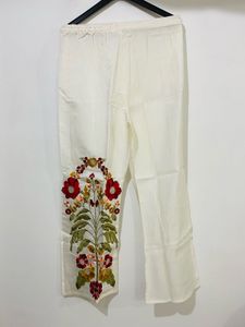 Embroidered Kurta Set with Pants