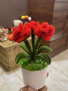 Cute Artificial Red Flowers