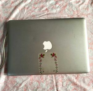 MacBook Pro Laptop 13 inch
