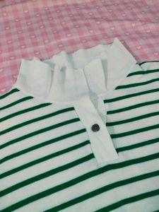 Striped crop top