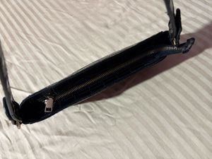 Chic Black Croc Embossed Shoulder Bag