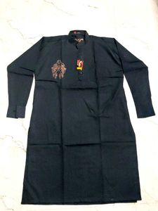 Men's Black Embroidered Kurta
