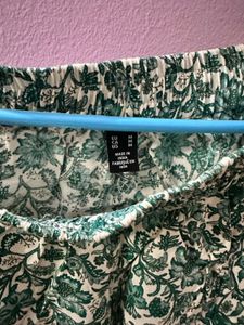 Women's Green Floral Print Skirt