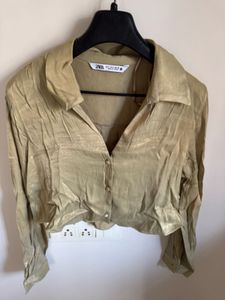 Zara Cropped Button-Down Top