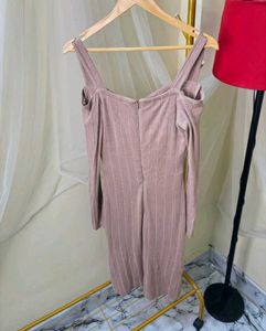 Elegant Cutout Midi Dress
