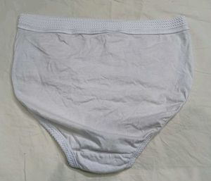 💛 Comfortable White Cotton Briefs