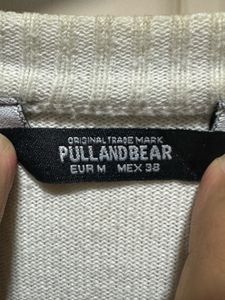 Pull &amp; Bear Checkered V-Neck Sweater