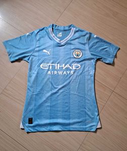 Manchester City Football Jersey L size