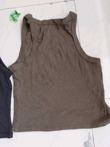 Bundle of 2 Tank Tops