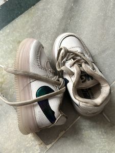 set of 3 baby shoes