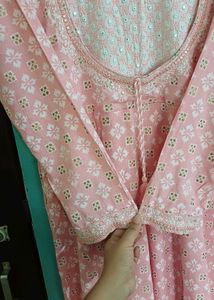 Beautiful Pink Printed Kurta with Embellishments