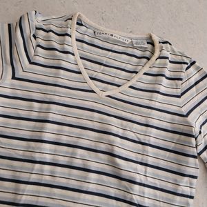 Barnded Top