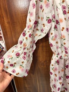 Off-Shoulder Floral Print Top