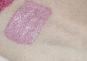 Typsy Beauty On N Off Lipstick - Rose All Day