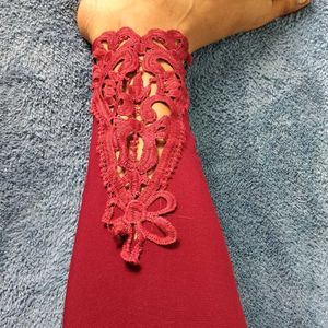 Maroon Leggings with Lace Detail