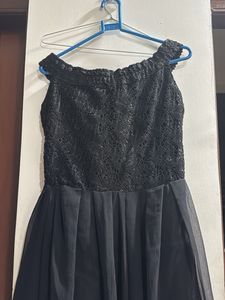 black elegant off-shoulder gown