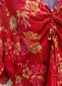24139. Vibrant Floral Print Ruched Kurta