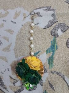 Floral Maang Tikka