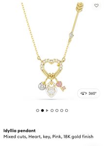100%OG pendant with packaging