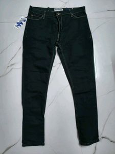 Dark Green Black Jeans 🖤