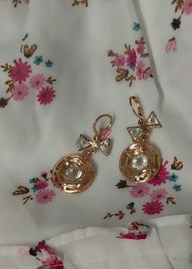Rose gold Statement Earrings 🎀