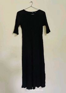 Black Ribbed Midi Dress