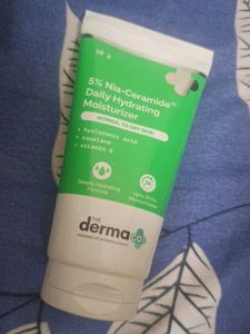 The Derma Co. Moisturizer &amp; Sunscreen Duo
