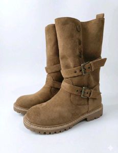 Stylish Suede Buckle Boots