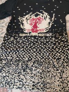 Unique Graphic Print T-Shirt