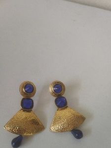 Gold Toned Earring and Bracelet Set