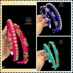 Beautiful Hair Band(  Any One )