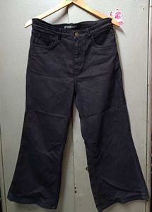 Combo of Tank Top and Mast &amp; Harbour Jean