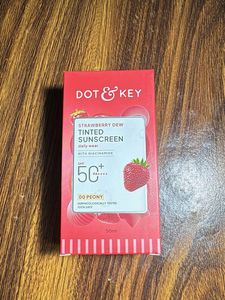 Dot & Key Tinted Sunscreen - Strawberry Dew