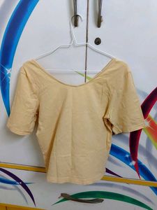 Yellow scoop neck tee