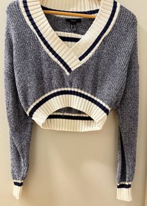 FOREVER 21 brand korean style sweater