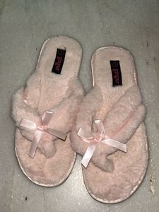 Ginger Fuzzy Pink Bow Slippers