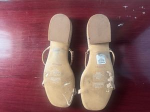 express US size 8 flats