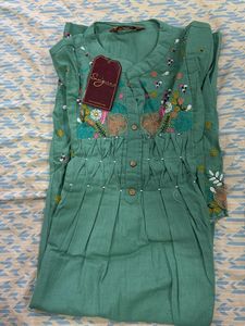 Size-L- Embroidered Green Kurta