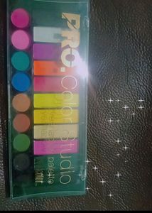 Eye-shadow