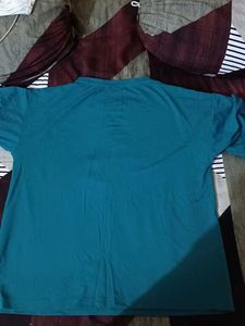 Teal Graphic T-Shirt with Stars