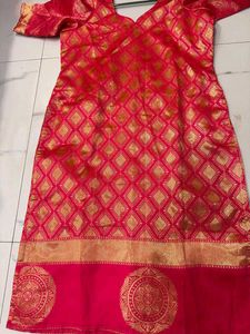 Magenta Pink& Gold Brocade Kurti With Pant