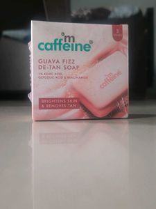 mCaffeine Guava Fizz De-Tan Soap (3 Soaps)