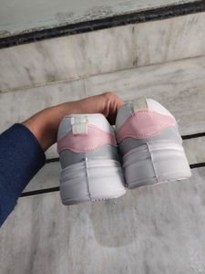 Shozie Casual Sneaker