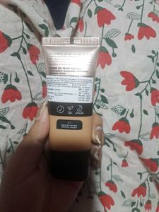 e.l.f. Soft Glam Satin Foundation