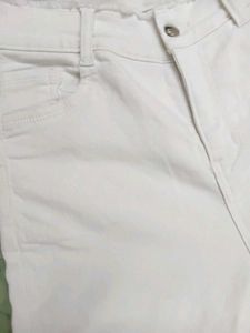 Flared White Denim Jeans(NEW)