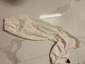 Chic White Broderie Anglaise Puff Sleeve Top