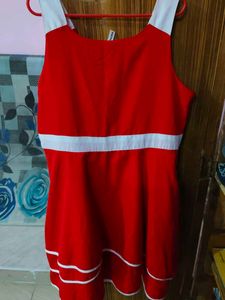Chic Red &amp; White Sleeveless Dress