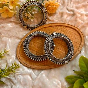 Brass openable Silverlookalike Bangle pair