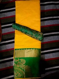 gorgeous saree💛