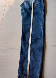 Bundle of men's jeans